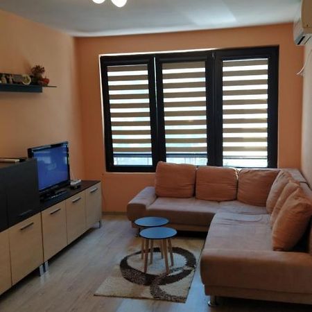 Apartment Levski Apart Burgas Extérieur photo