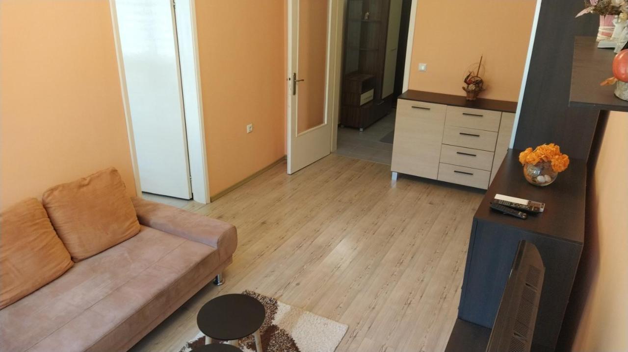 Apartment Levski Apart Burgas Extérieur photo